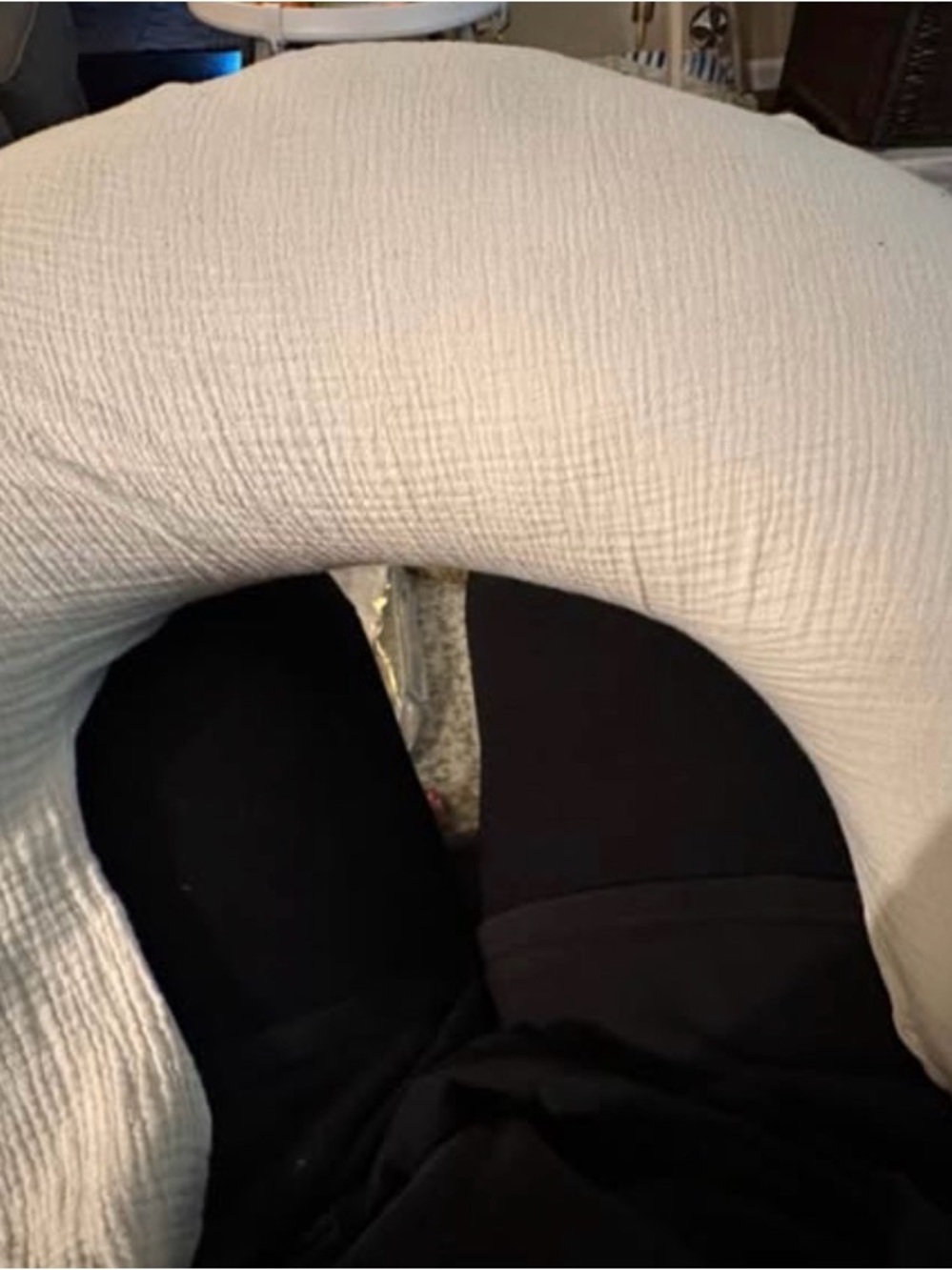 Snuggle Me Organic V2 nursing pillow slate with gray muslin cover